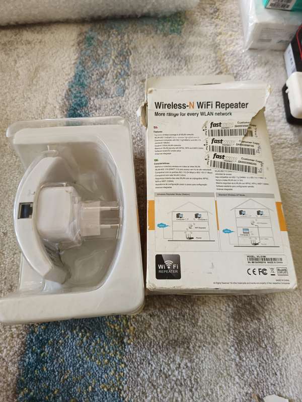 WiFi Repeater Adapter / Booster