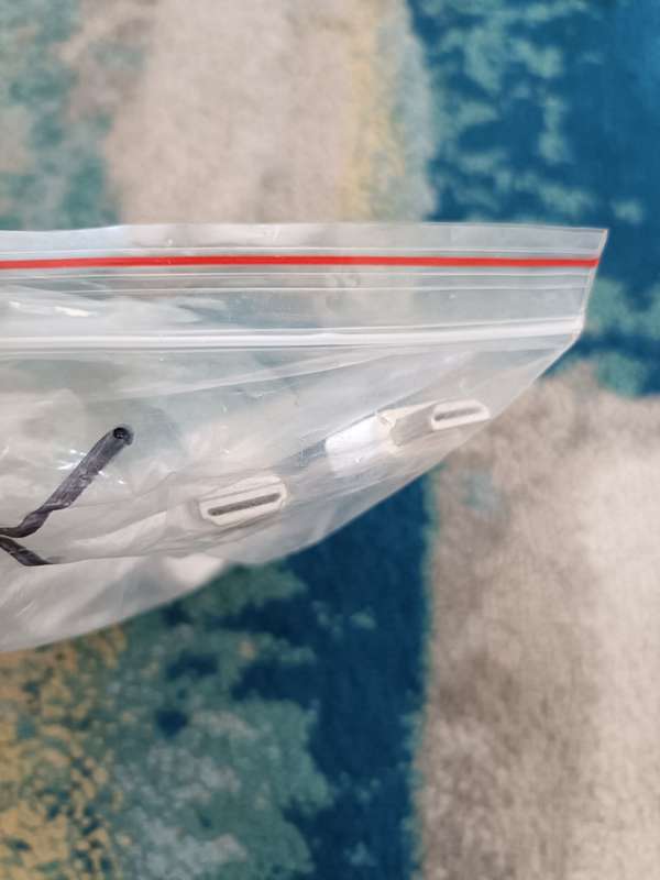 Bulk lot of Apple accessories