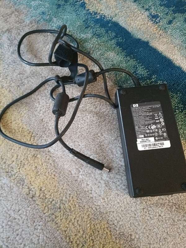 HP Charger