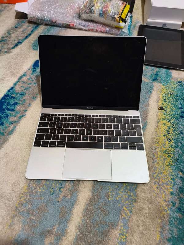 Apple Macbook Retina 12' | For Spares Or Repairs