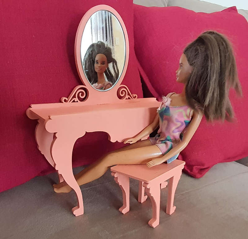 Barbie Dressing table