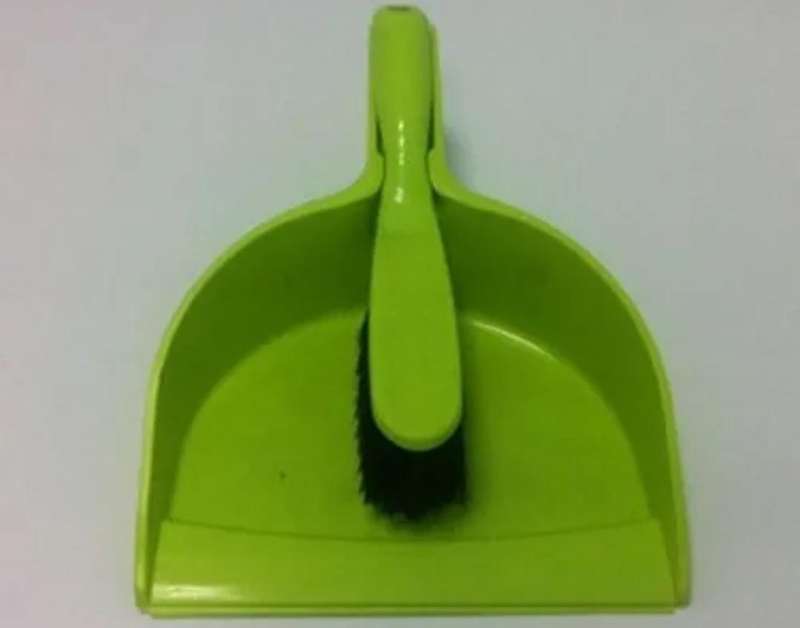 30cm Dustpan with Brush, 30cm x 21cm, color green