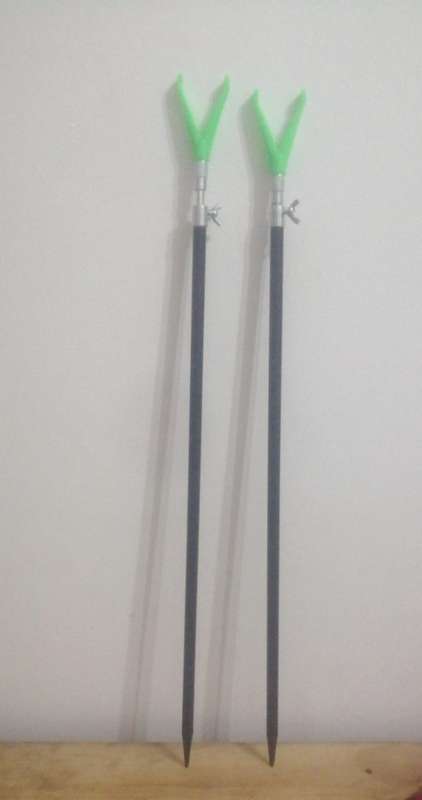 2Pc Expandable Fishing Rod Pegs, Expands from 65cm to 110cm