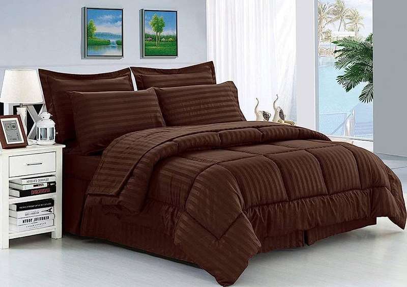 5Pc Queen to King Brown Comforter Set, Includes 2std pillow cases, 2conti pillow cases, 1 comforter