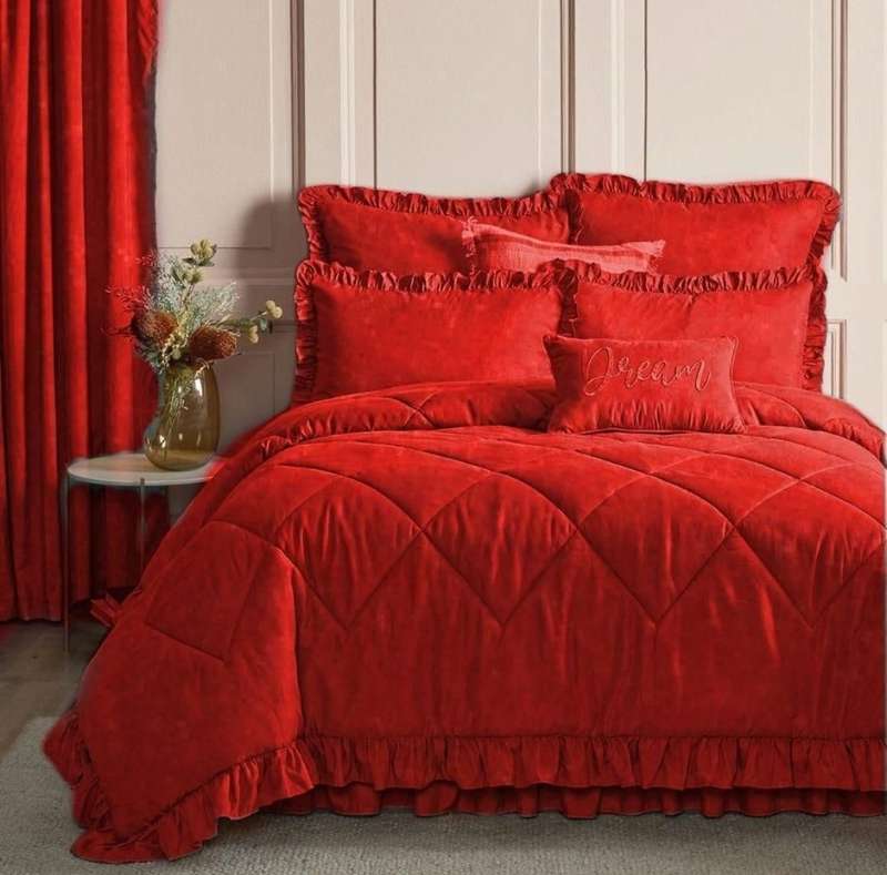Queen 5Pc Frilled Comforter Set, Includes:  2 Continental pillowcase, 2 Standard Pillowcases, Red