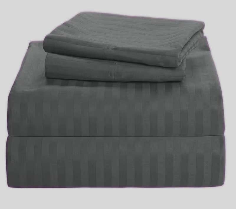 4pc Queen Sheet Set, includes 1 Flat sheet, 1 Fitted sheet and 2 Std pillowcases, Grey Lined