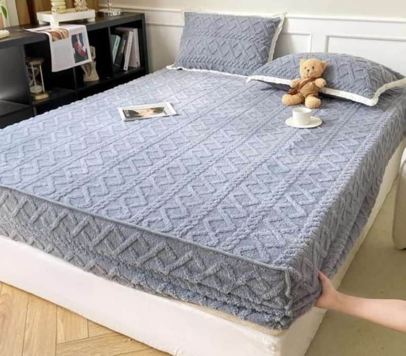 3Pc King Geometric Mattress Protector Set, with 2 Std Pillowcases, Choose your colour