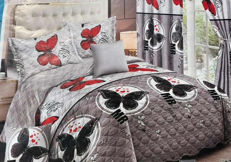 5pc Queen Set, 1 bedspread, 2 Standard + 2 Conti Pillowcases, also available in Double size