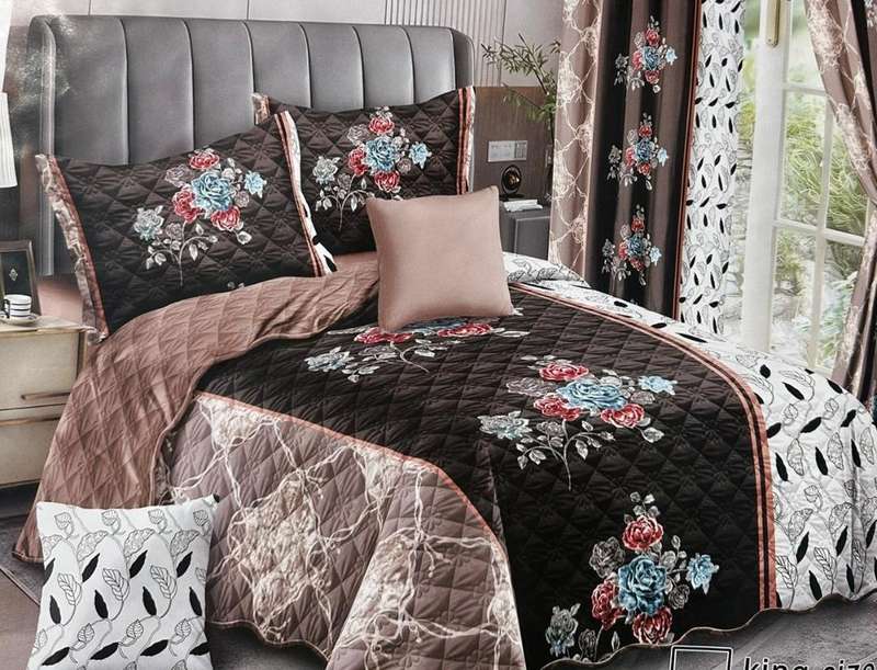 5pc Queen Set, 1 bedspread, 2 Standard + 2 Conti Pillowcases, also available in Double size