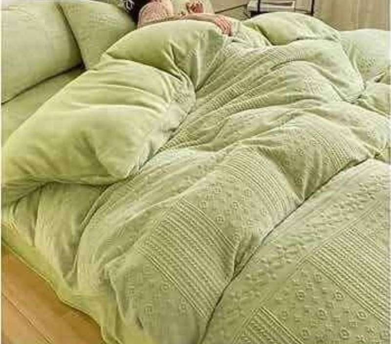 5Pc King Velvet Fleece Comforter Set, Queen available also on request