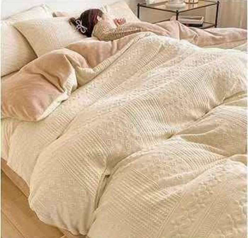5Pc King Velvet Fleece Comforter Set, Queen available also on request