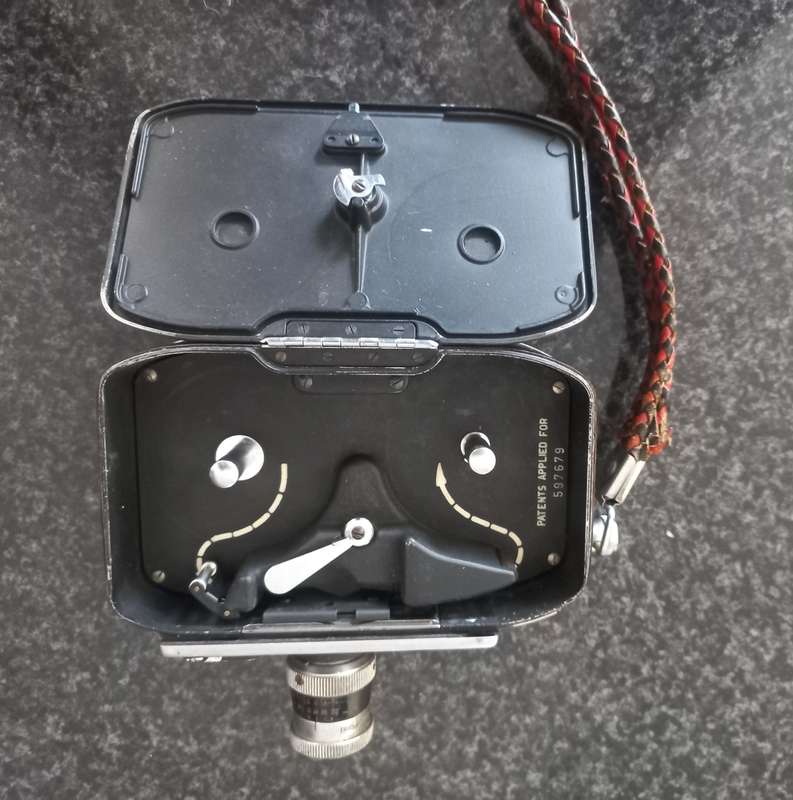 VINTAGE PAILLARD BOLEX B8 8MM CAMERA