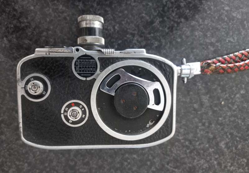 VINTAGE PAILLARD BOLEX B8 8MM CAMERA