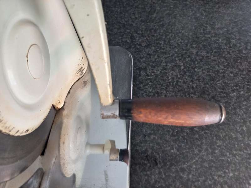 VINTAGE BERDA STAINLESS STEEL BREAD AND MEAT SLICER