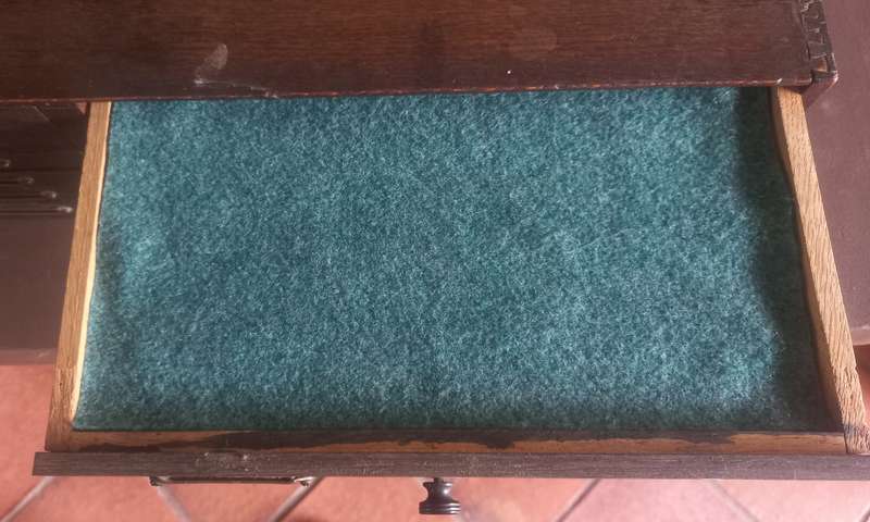 V\INTAGE COIN CABINET WITH 12X DRAWERS