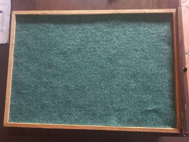 V\INTAGE COIN CABINET WITH 12X DRAWERS