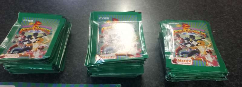 POWER RANGER STICKERS AND BOOK - 1994