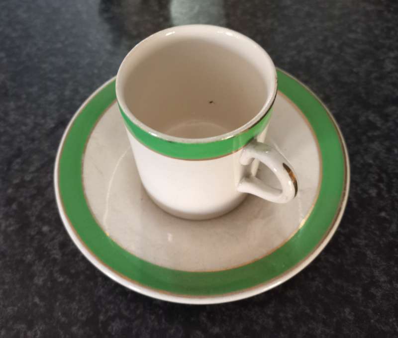 JOBM LOT ENGLISH PORCELIN AND OTHER ITEMS
