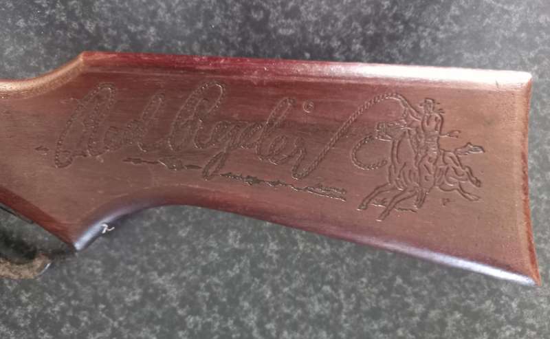 DAISY AIR GUN - MADE U.S.A.