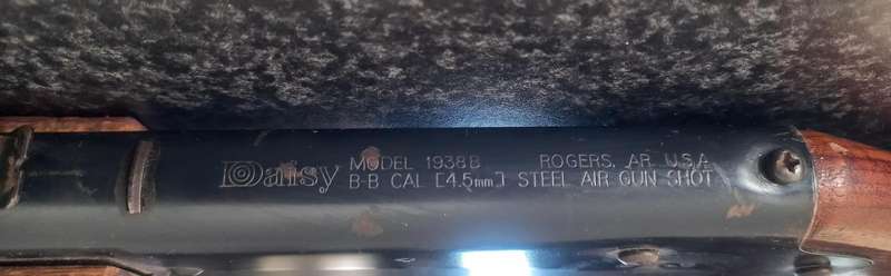 DAISY AIR GUN - MADE U.S.A.