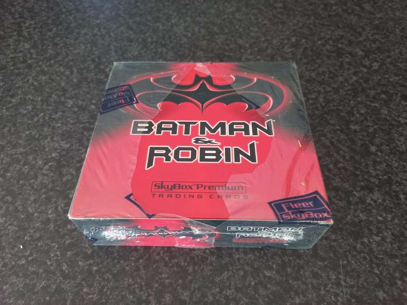 BATMAN AND ROBIN TRADING CARDS IN SEALED BOX 1997
