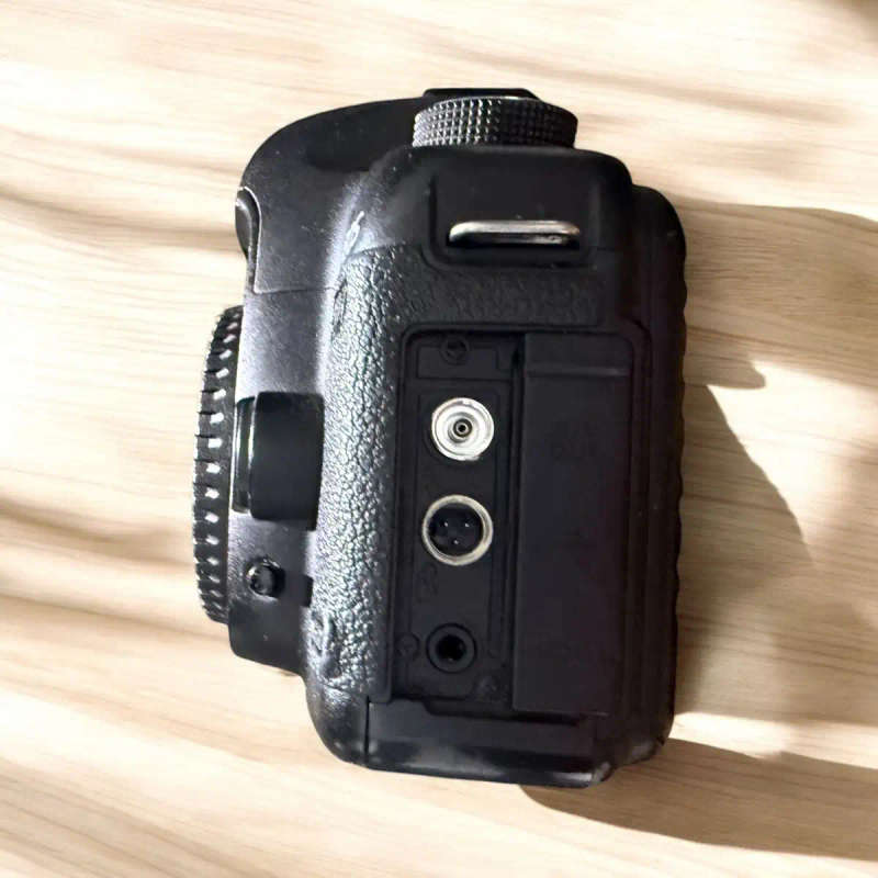 Canon EOS 5D Mk ii - Professional DSLR Camera Body Only (Used)