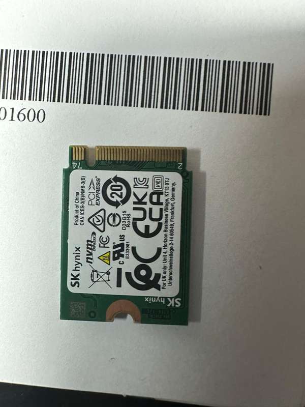 SK HYnix NVme 256GB Gen 4x4 M.2 2230