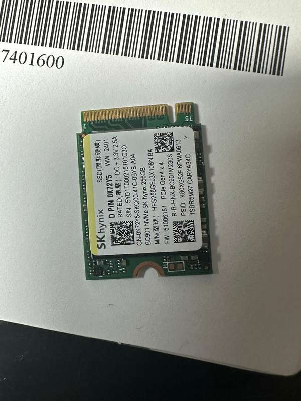 SK HYnix NVme 256GB Gen 4x4 M.2 2230