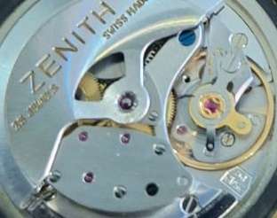 1960'S Zenith 18ct Gold Automatic Date Watch - Works 100%