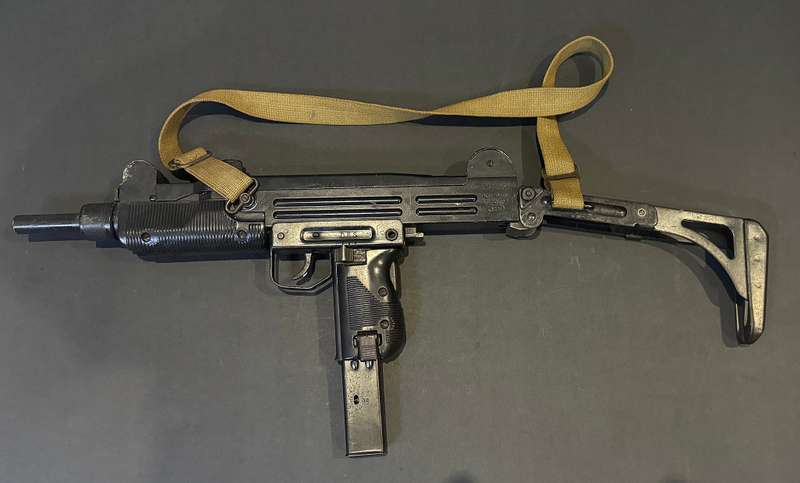 Full Size Replica - Cap Plug Firing IMI UZI Sub-Machinegun by Marushin Japan with Folding Stock