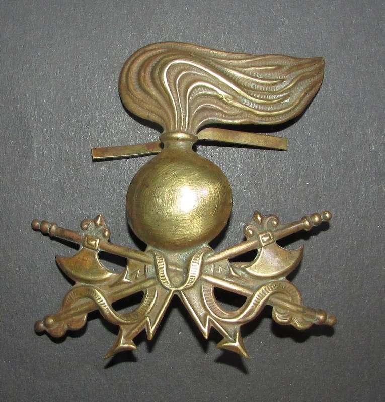Italy - Facist Italian Tropical Helmet Badge