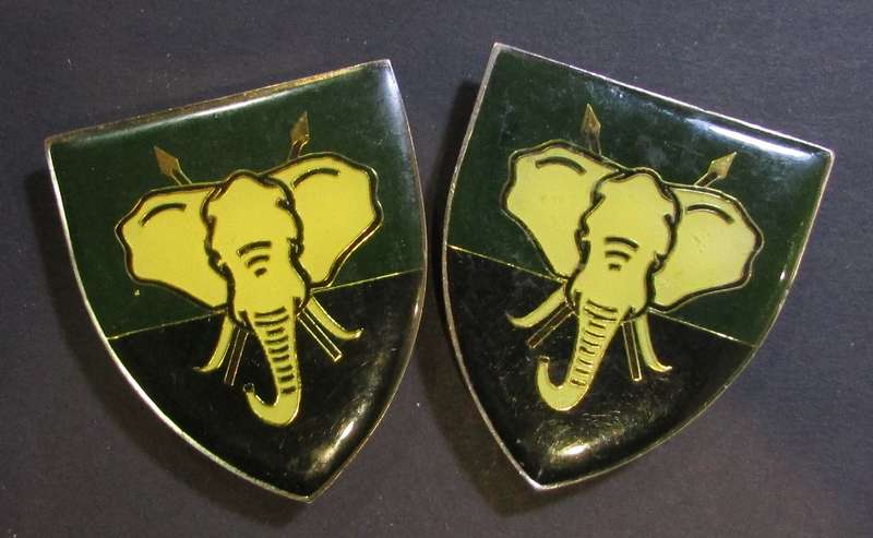 SANDF - 15 SA Infantry Shoulder Flash Pair