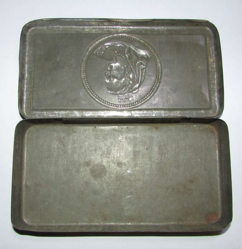Boer War Queen Victoria Tin