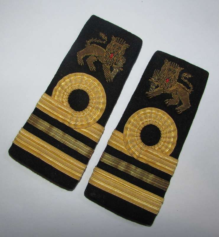 SADF - Navy Lieutenant-Commander Epauletter Pair