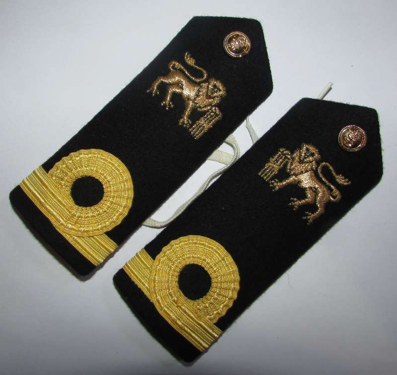 SADF - Sub-Lieutenant Rank Epauletter Pair