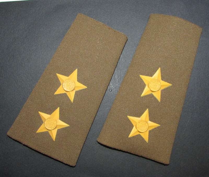 SADF - Lieutenant Slip on Ranks