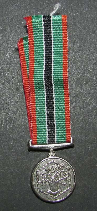Mk/Apla Miniature Medal