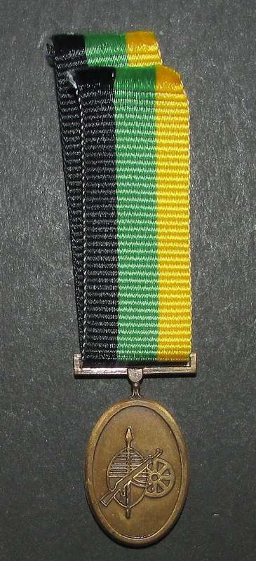 Mk/Apla Miniature Medal