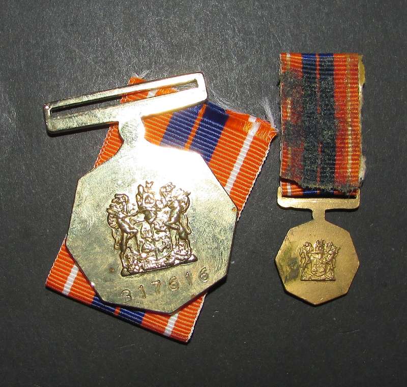 SADF - Full Size Plus Miniature Pro Patria Medals