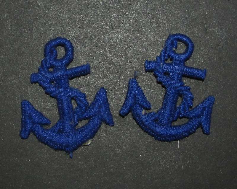 Unknown Navy Badge Pair