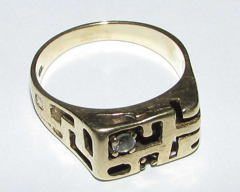 9CT Gold Mens Ring 6,59 Grams