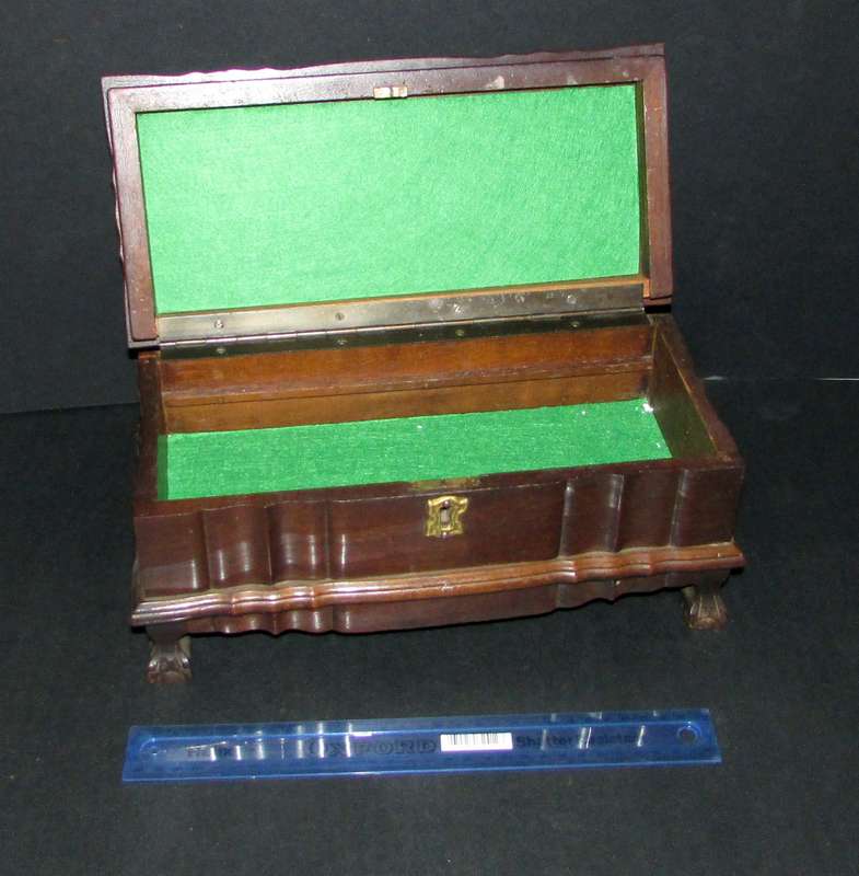 Antique Ball and Claw Jewellery Box - No Key