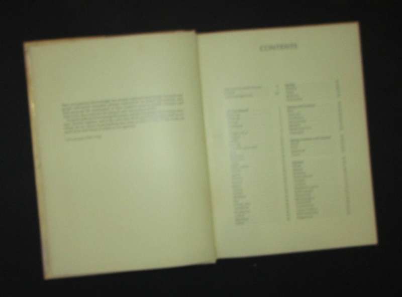 MARGARET ROBERTS BOOK OF HERBS THE MEDICINAL and CULINARY USES OF HERBS in SOUTH AFRICA