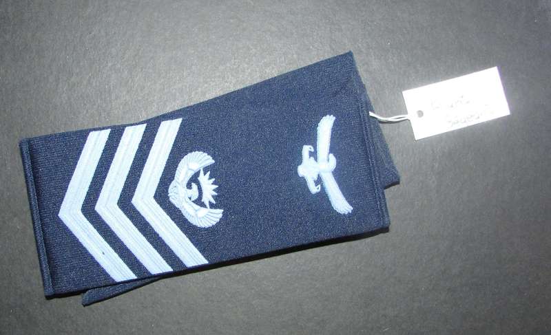 SANDF - South African Air Force Flight Sergeant Rubberized Shoulder Rank Insignia