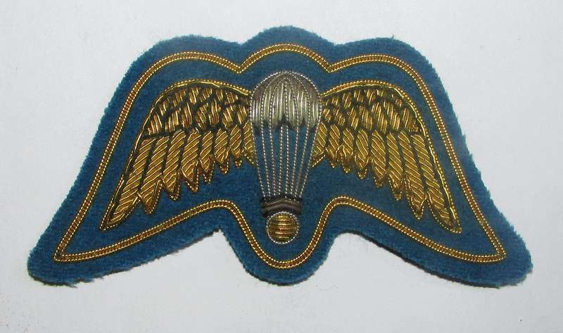 International - Dubai Army Parachute Dress Wings