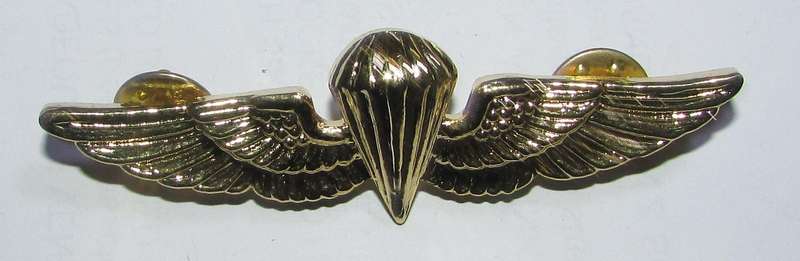 Vanguard Parachutist Badge US Navy (USN) and Marine Corps (USMC) Regulation Size, Gold Mirror Finish