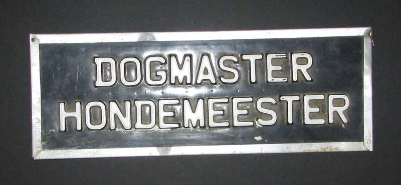 Man Cave Item - Metal Plate