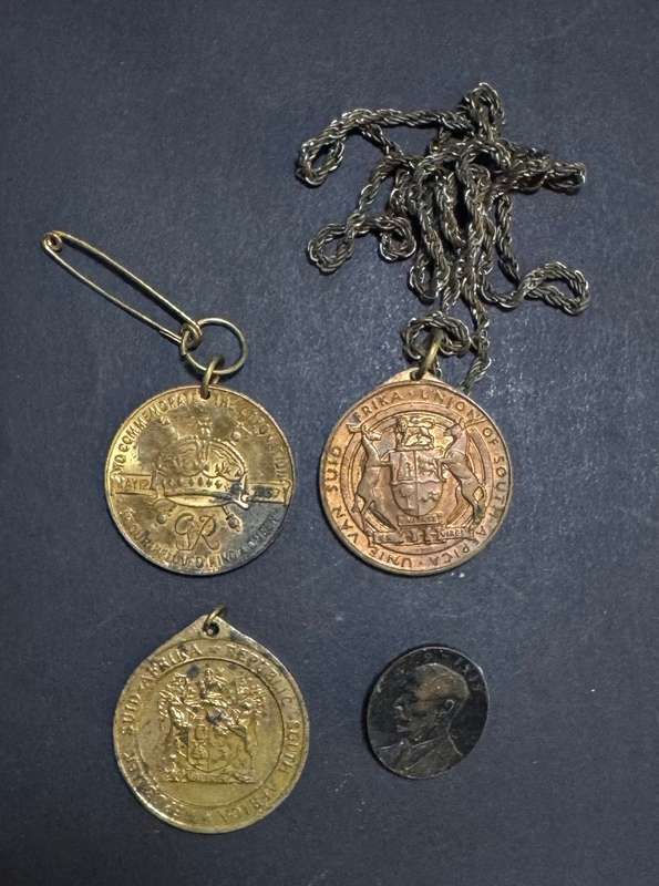 Commemorative Medal Lot