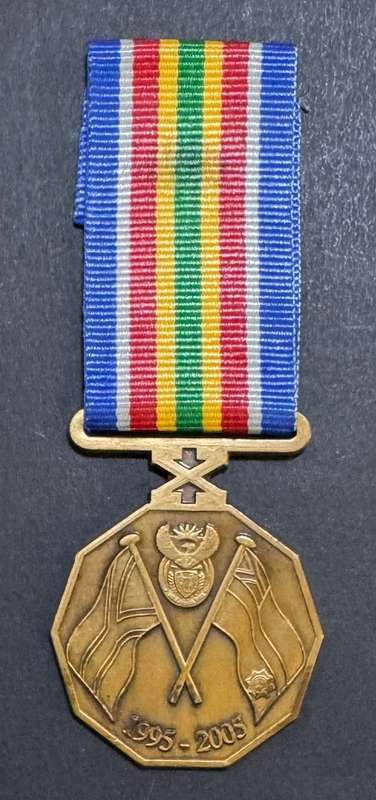 South African Police Service Ten Year Commemoration Medal