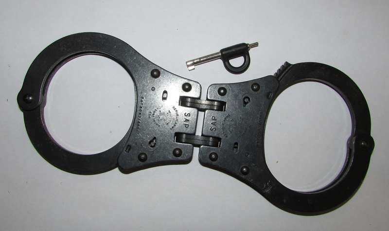 South African SAP Handcuffs with Key